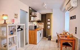 #Tyrtaiou Modern Design Studio
