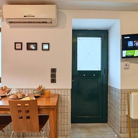 #Tyrtaiou Modern Design Studio Mytilíni Dış mekan fotoğraf