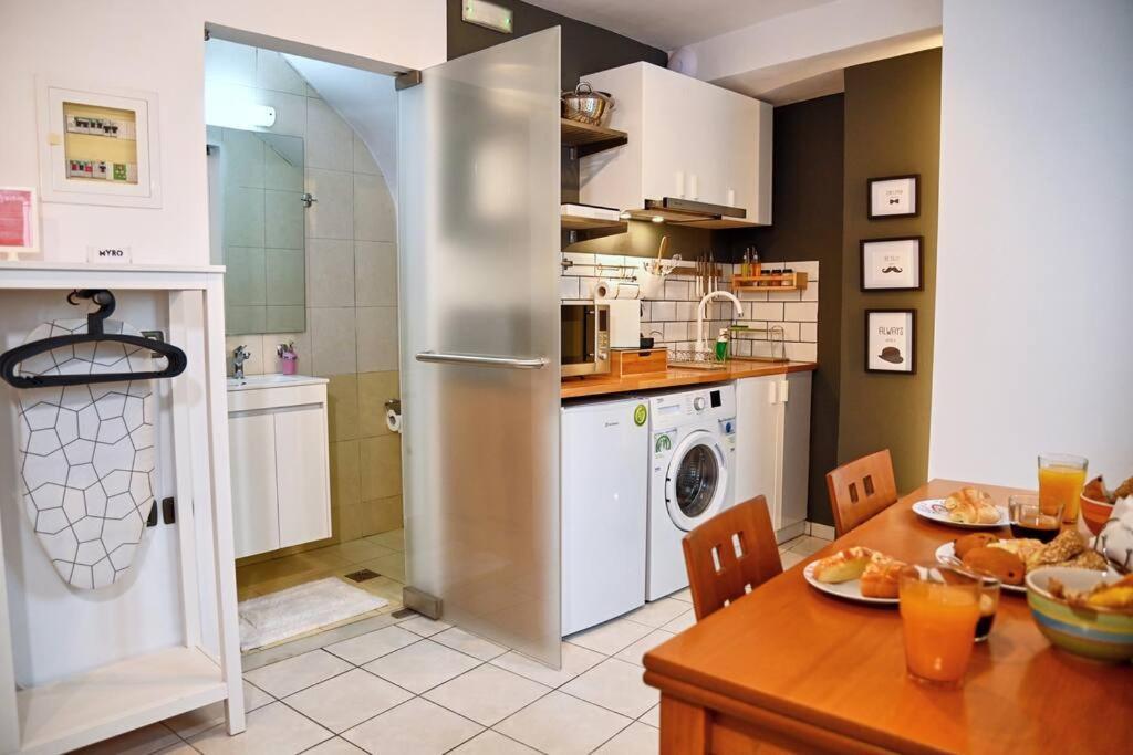 #Tyrtaiou Modern Design Studio Mytilíni Dış mekan fotoğraf